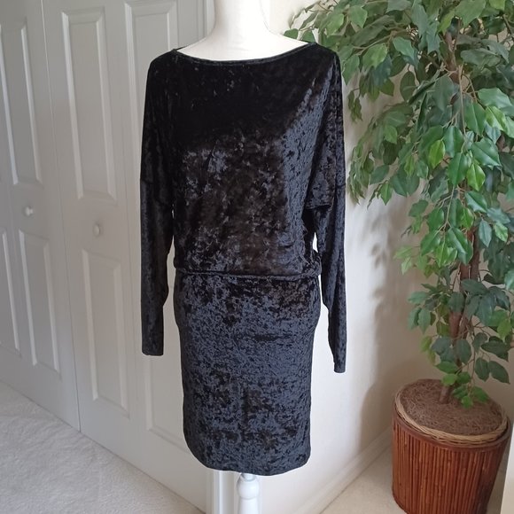 Eldridge Dresses & Skirts - Beautiful Eldridge Black Long Sleeve Dress Size Medium